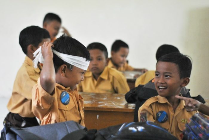 anak-sekolah-kumparan